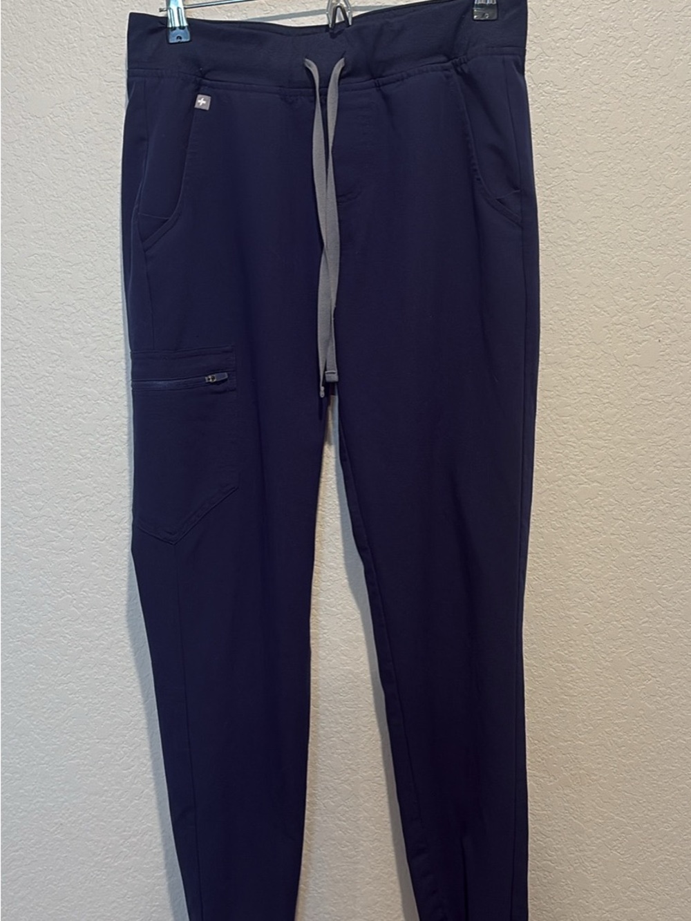 Figs Women’s Navy Jogger Pants with Gray Drawstring, Small, Tall